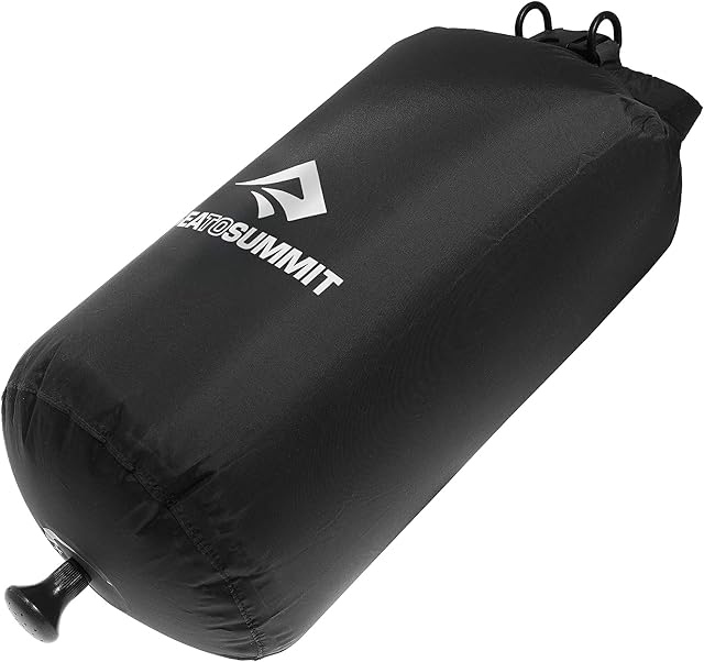 Bolsa de ducha de camping Sea to Summit Pocket Shower negra de nailon ligero con cuerda de colgado