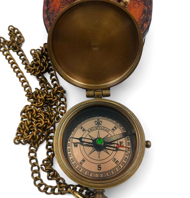 Brújula de bolsillo de latón macizo KHUMYAYAD con cadena de latón y estuche de cuero