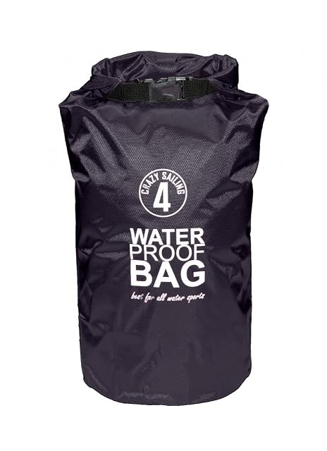 Bolsa estanca crazy4sailing C4S negra de ripstop con el cierre enrollable cerrado